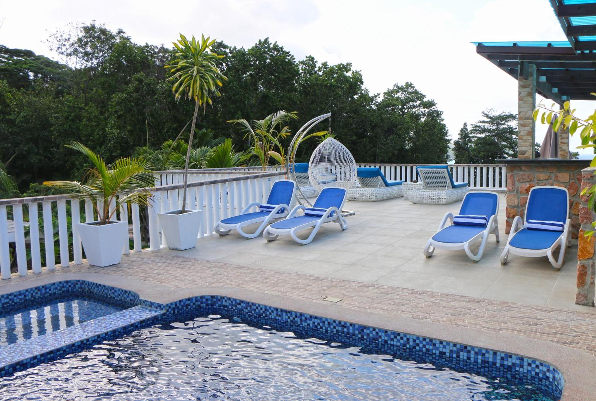 Ocean Blue Bay Apartment Anse Volbert Village Екстериор снимка