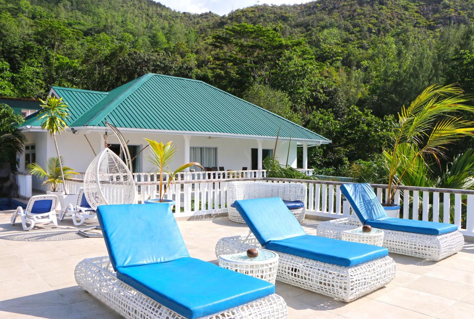 Ocean Blue Bay Apartment Anse Volbert Village Екстериор снимка
