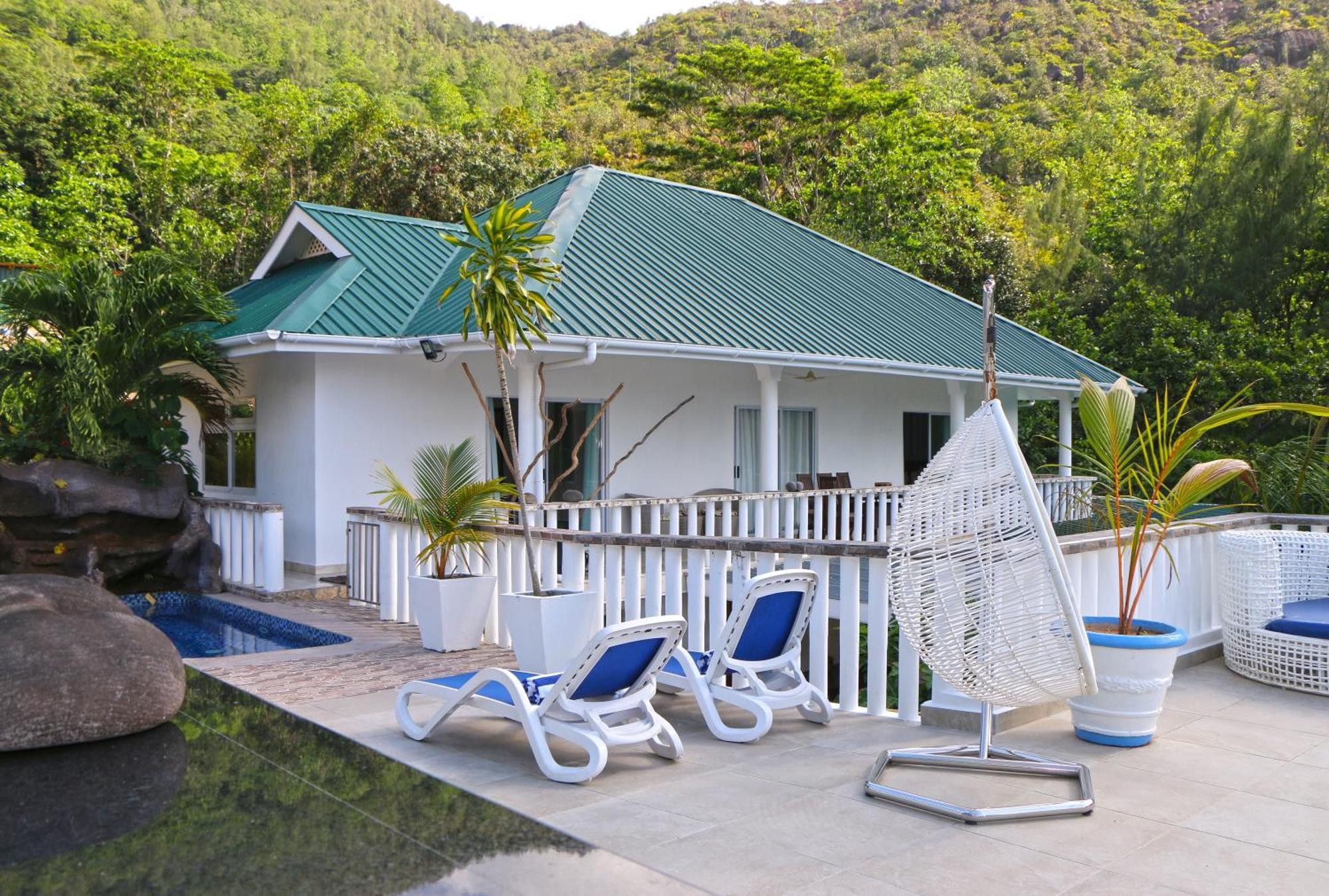 Ocean Blue Bay Apartment Anse Volbert Village Екстериор снимка