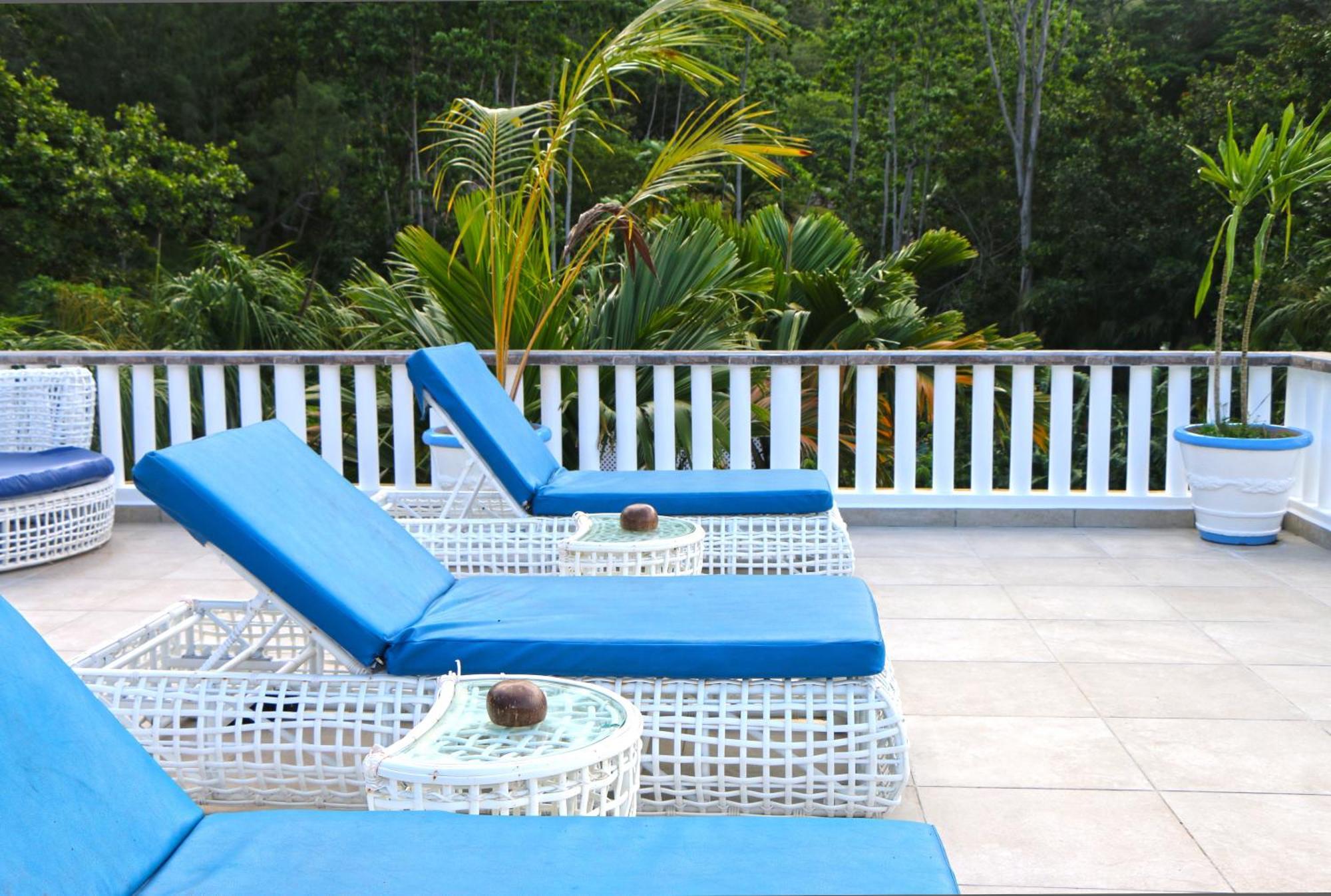 Ocean Blue Bay Apartment Anse Volbert Village Екстериор снимка