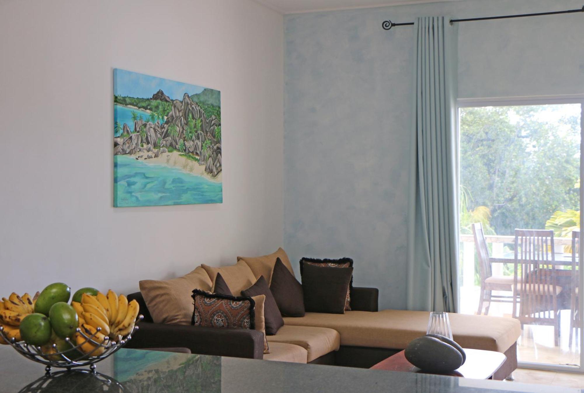 Ocean Blue Bay Apartment Anse Volbert Village Екстериор снимка